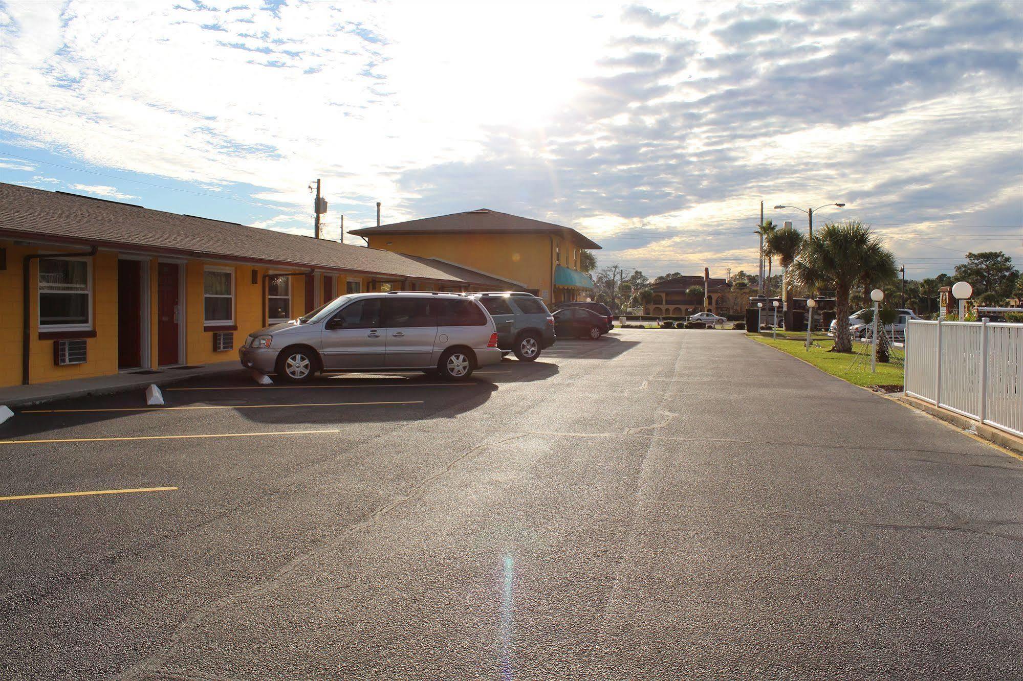 Knights Inn Kissimmee Eksteriør billede